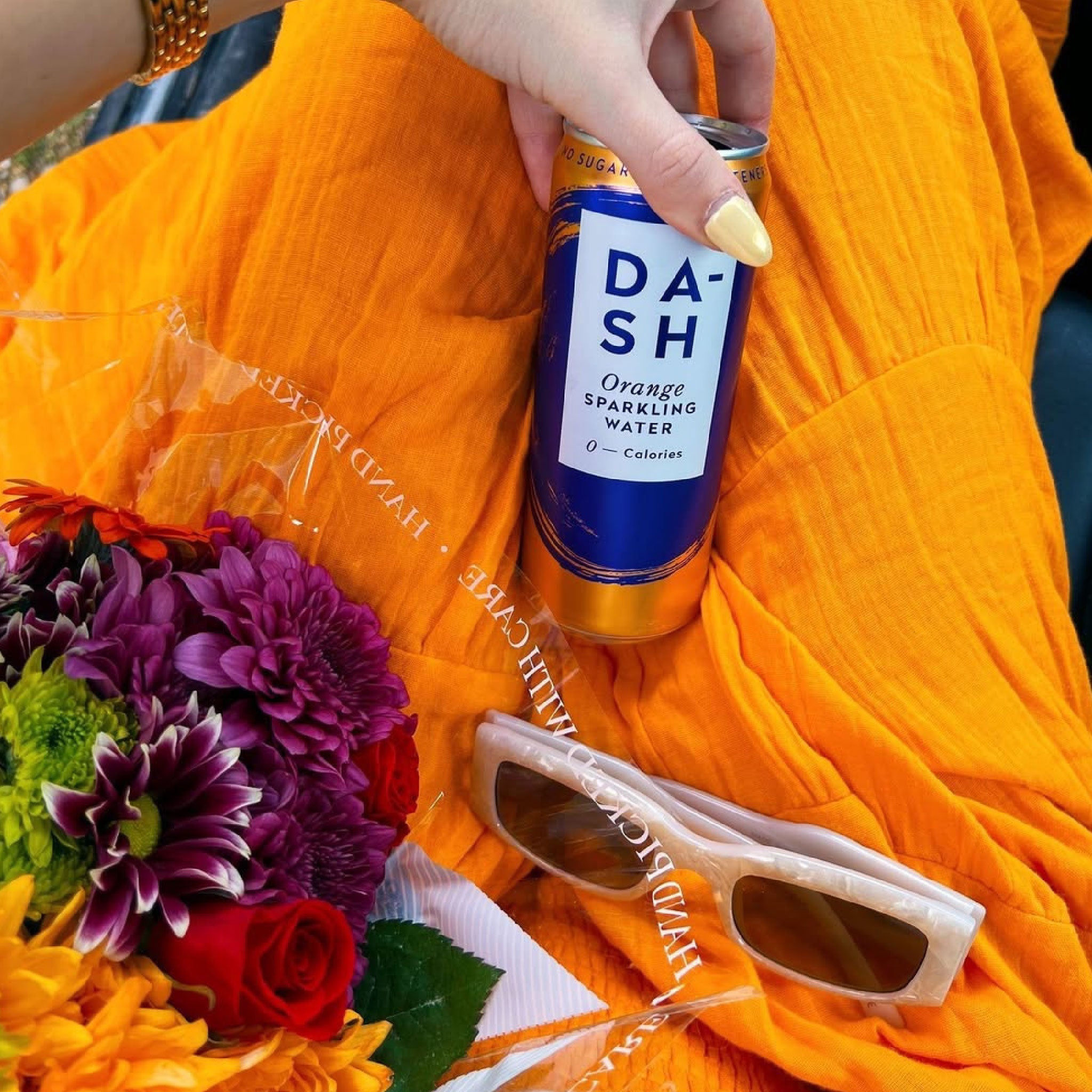 Dash Water Orange Sparkling Water detail